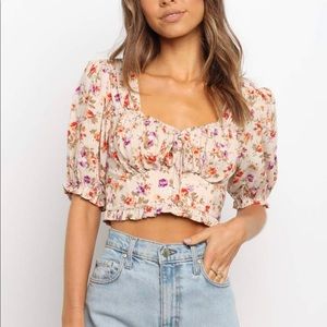 Brand new petal and pup crop size small